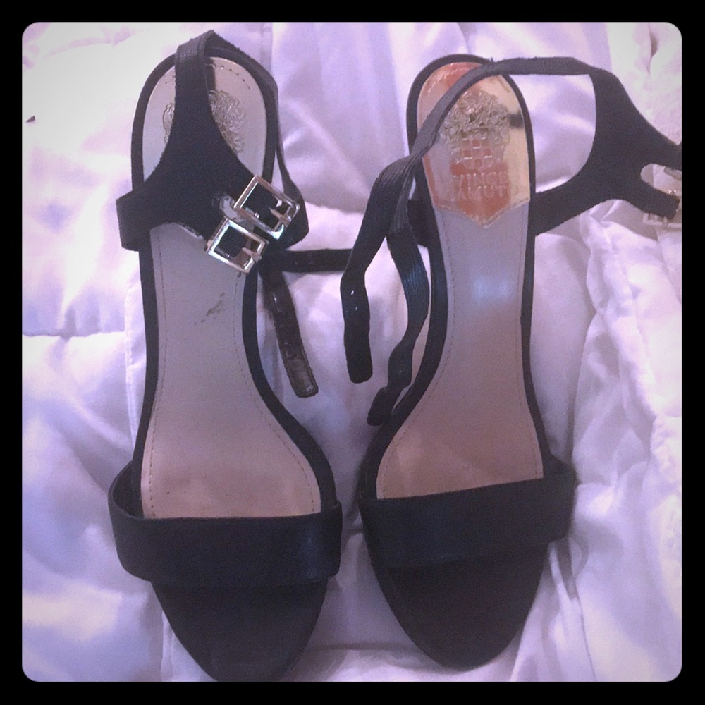 Vince camuto black heels